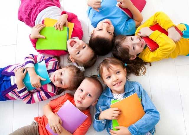 کودکانی که با کتاب بزرگ شوند باهوش‌تر می‌شوند