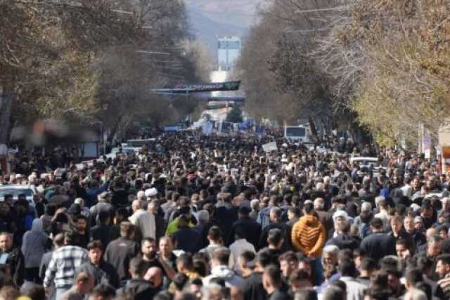 اجتماع عزاداران علوی در ارومیه با شعار حیدر حیدر، هانسی گروهون بئله مولاسی وار شیعله لرین حدیر کراری وار + عکس