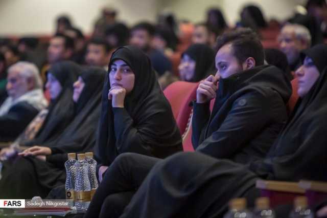 تصاویر| فرزندان سردار شهید سلیمانی در یک مراسم