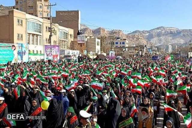 پیروزی مقتدرانه انقلاب اسلامی، دامنه‌های افقِ فتح و نصرت الهی را بر ملت ایران پدیدار کرد