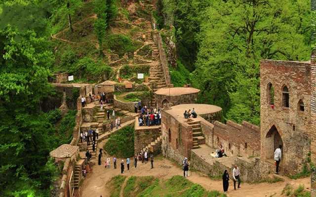 بهترین زمان سفر به قلعه رودخان