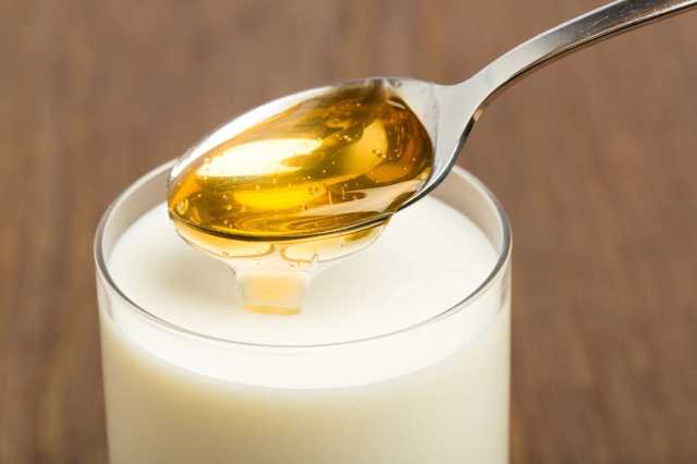 شیر و عسل؛ ترکیبی شفا‌بخش یا زیان‌بار؟