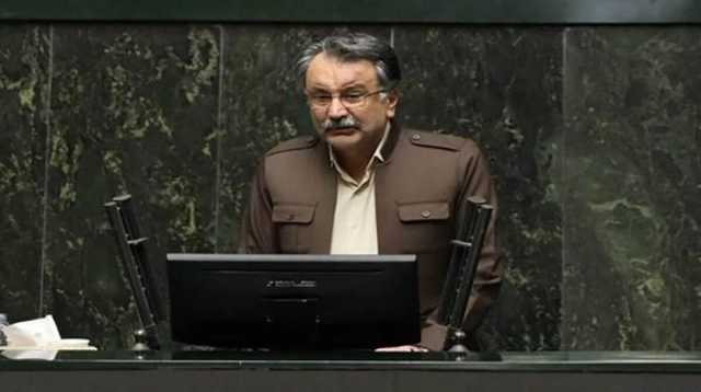 تذکر شفاهی نماینده مجلس: تنها منبع درآمد مرزشینان کولبری است