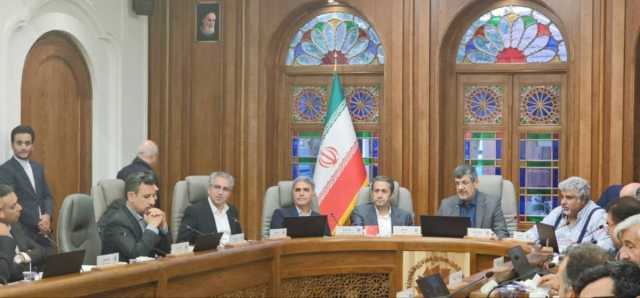 صنایع استان؛ ناترازی‌های انرژی را جهت طرح در هیات دولت گزارش کنند/ دعوت از فعالان اقتصادی یزد برای حضور در اکسپو 1404