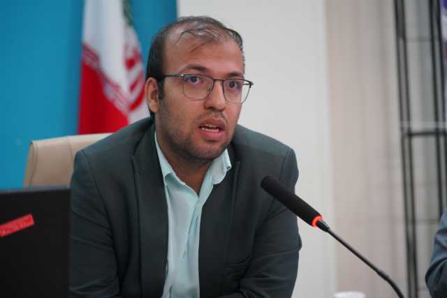 استقبال بی‌نظیر از فراخوان پوستر هفته معلم اصفهان