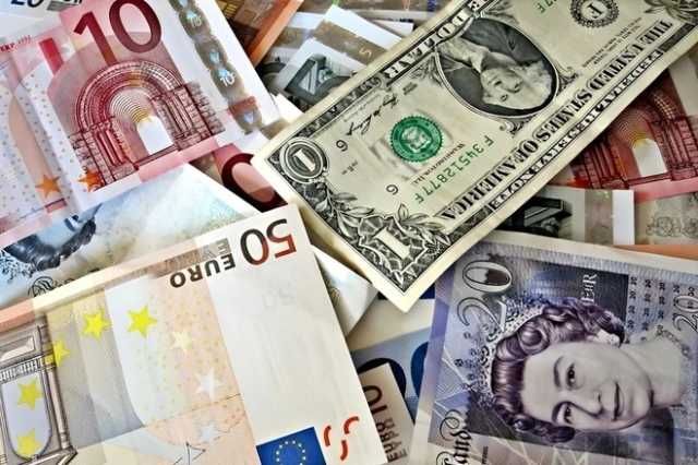 رقم نامعلوم پول‌های بلوکه‌شدۀ ایران برای مردم؛ 10، 30 یا 100 میلیارد دلار؟