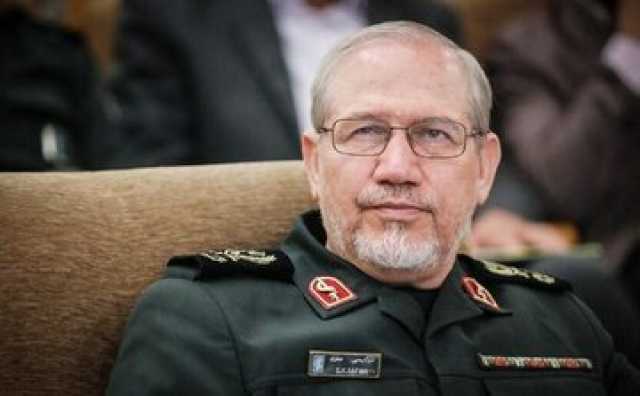 هشدار مشاور و دستیار رهبری به آمریکایی‌ها: ترامپ باعث افول‌تان است | او با همه کشورها تنش دارد