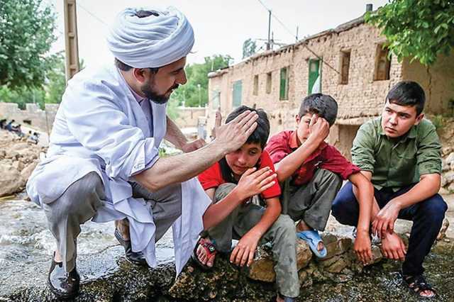 از حجره تا روستا؛ طلابی که چراغ ایمان و امید را برافروخته‌اند
