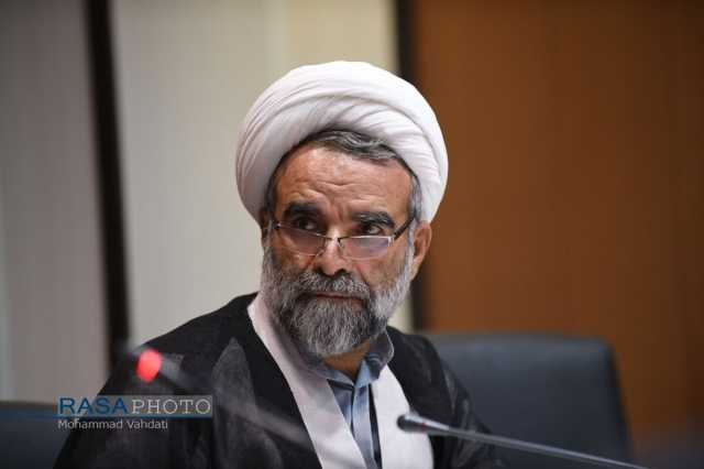 پیام رهبر انقلاب چراغ راه آینده حوزه و نظام خواهد بود