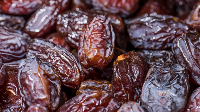 خرما یک میلیارد دلار درآمد به ایران می‌آورد