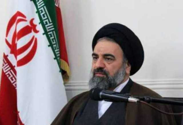 ائمه اطهار(ع) تبلور کرامت و نور حقیقت هستند