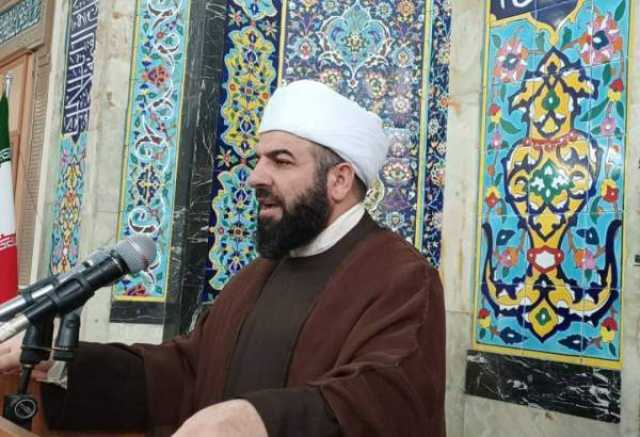 امام رضا(ع) به عنوان نماد پیوند اتحاد بین جامعه اسلامی است