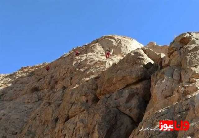 امدادرسانی هلال احمر کرمان به ٣ حادثه دیده کوهستان
