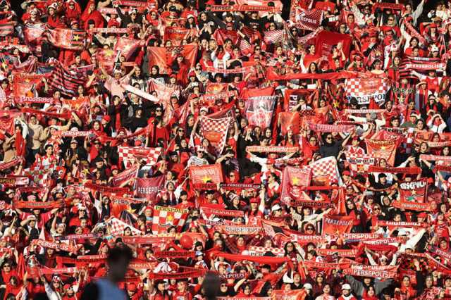 پرسپولیس میزبان هوادار در حضور هواداران