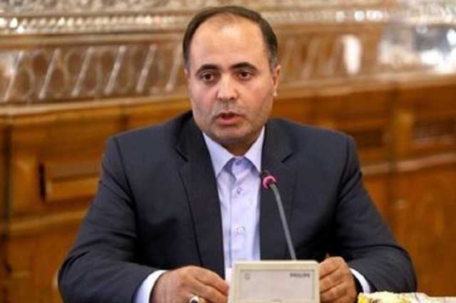 یک نماینده: ادعای رشد اقتصادی دولت با بودجه کاهشی
