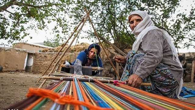 صاحبان ۴۸۱ طرح صنایع دستی اردبیل تسهیلات مشاغل خانگی می‌گیرند