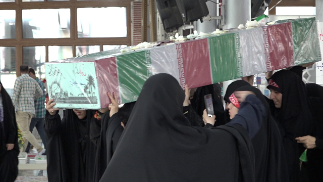 تشییع شهید گمنام در کاروان دختران حاج قاسم گیلان