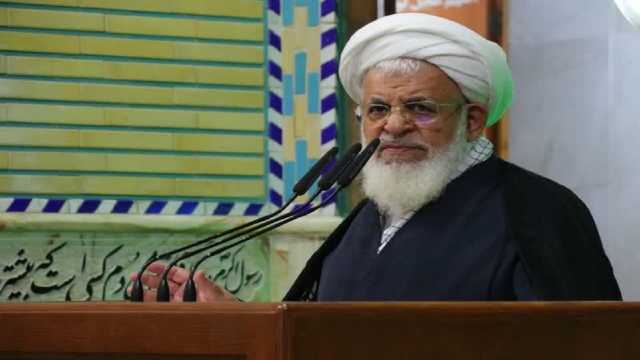دشمن، عزت و اساس خانواده‌های ایرانی را نشانه گرفته است