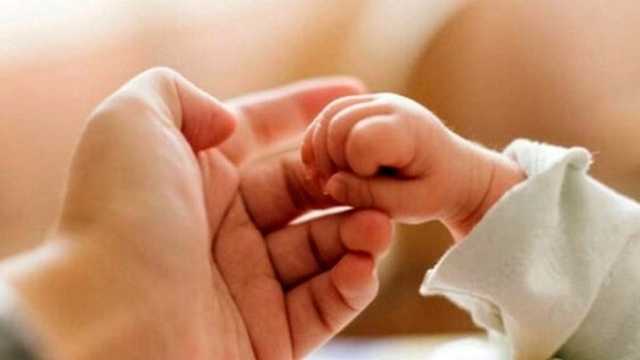 انتظار 5 ماهه زوجین در شهرستان قلعه گنج برای دریافت وام فرزندآوری