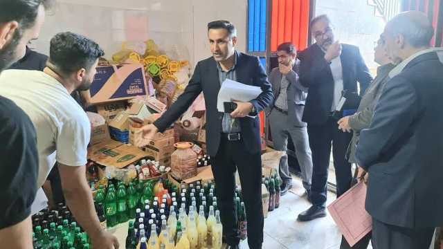 کشف و معدوم سازی 3 تن مواد غذایی تاریخ مصرف گذشته در بهبهان