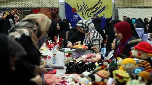 نقل مکان جشنواره خیابان غذای قم به سرای چارسو / نمایش توانمندی بانوان قمی در مشاغل خانگی