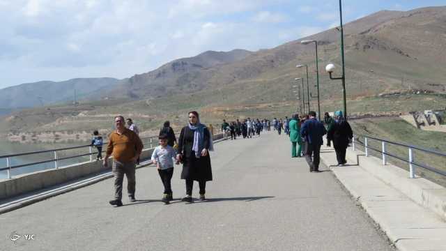 ۱۵ هزار گردشگر نوروزی از سد مهاباد بازدید کردند