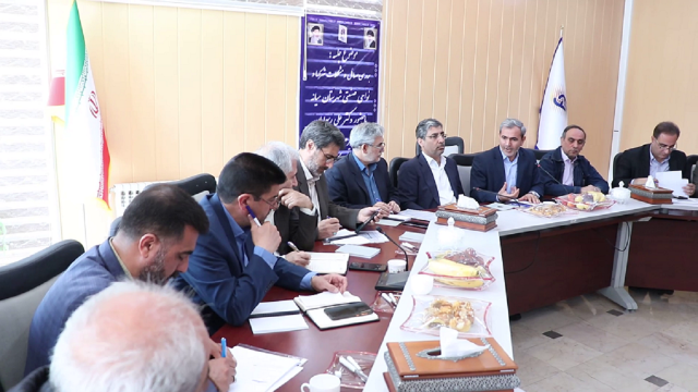 ضعف زیرساخت‌های صنعتی مشکل سرمایه گذاری در میانه