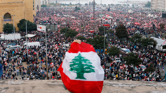 جولیا پتروس لبنان ندارد!