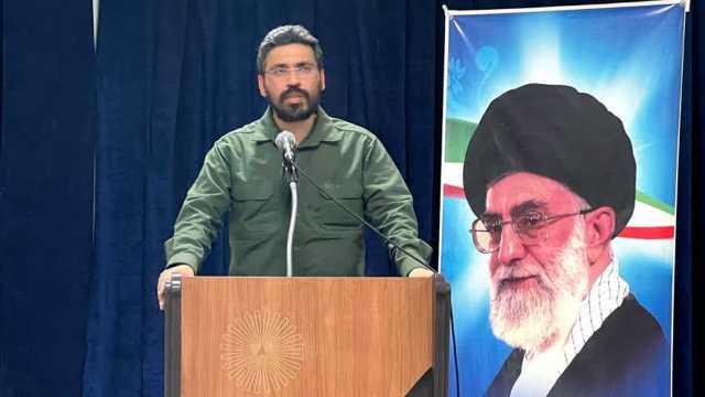 ترویج فرهنگ ایثار و شهادت؛ وظیفه دانشگاه در شکل‌دهی به هویت دانشجویان/ وجود 30 شهید دانشجو نمایانگر روحیه مقاومت و فداکاری