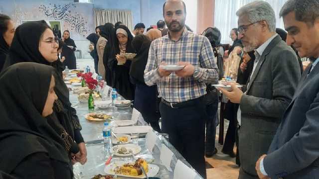 غذاهای افغانستانی در دانشگاه فردوسی