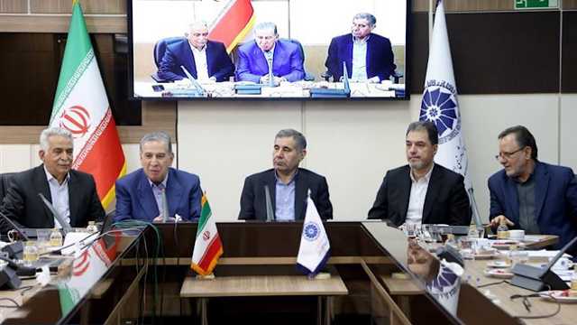اعتماد دولت به تشکل‌ها برای نقش‌آفرینی آنها ضروری است