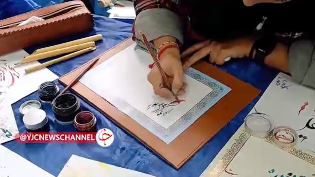 برگزاری نمایشگاه صنایع دستی و آثار هنری جوانه در دانشگاه نوشیروانی بابل + فیلم