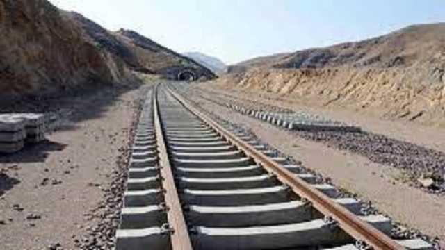 انجام ریل گذاری 153 کیلومتر از راه آهن اردبیل- میانه