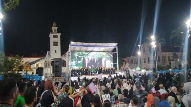 اجتماع باشکوه امام رضایی ها / آسمان رشت نورافشانی شد + تصاویر