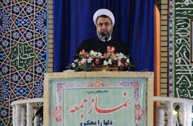امام جمعه کرمان خواستار توزیع عادلانه خاموشی‌ها و گلایه مندی مردم شد
