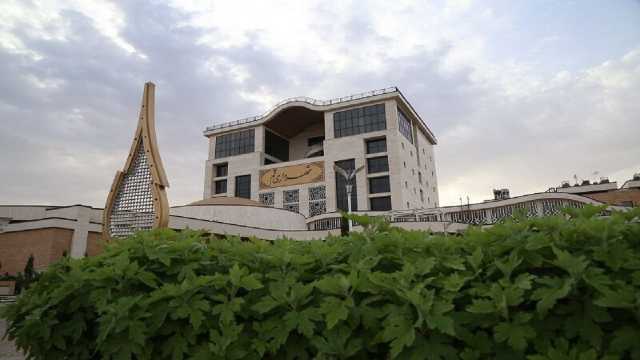 انصراف دهناد و سبحانی از کاندیداتوری شهردار قم
