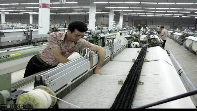 نساجی بروجرد با اشتغال‌زایی بیش از یک هزار نفر یکی از بزرگترین نساجی های کشور