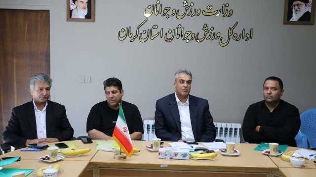 تأکید مدیرکل ورزش کرمان بر مطالبه گری رسانه‌ها در بحث مسئولیت اجتماعیِ صنایع