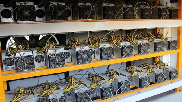 کشف 100 دستگاه ماینر غیرمجاز رمز ارز در استان اردبیل