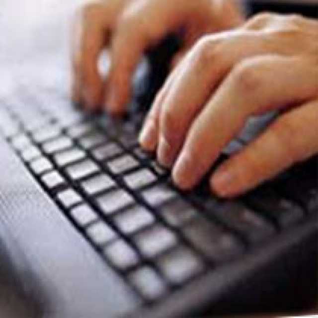 دورهمی بزرگ طراحان تایپ در باغ هنر