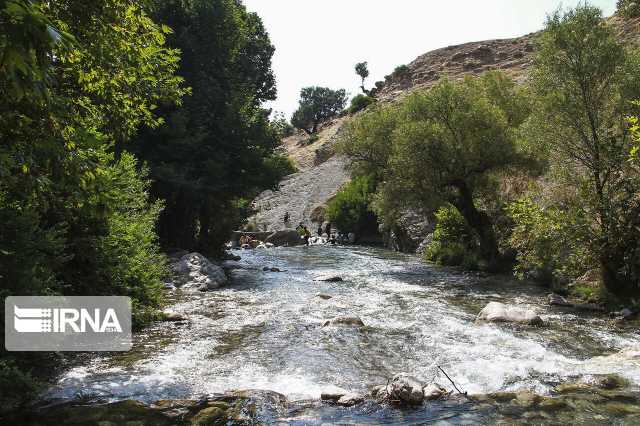 رونق اقتصادی منطقه گردشگری مال‌آقا شهرستان باغملک سرعت می‌گیرد