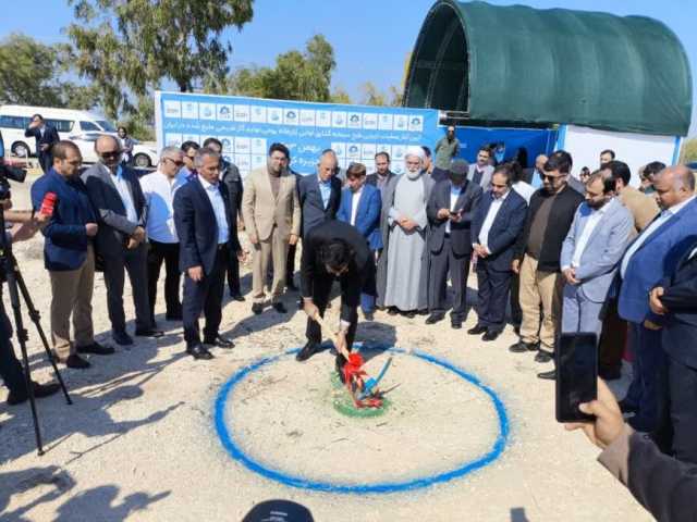 نخستین واحد بومی مینی «ال ان جی» کشور در کیش کلنگ زنی شد