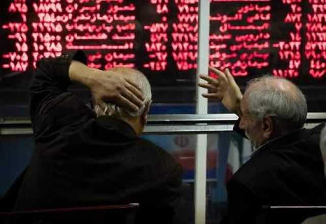 طی هفته گذشته 517 هزار سهام‌دار در بورس فعال بودند