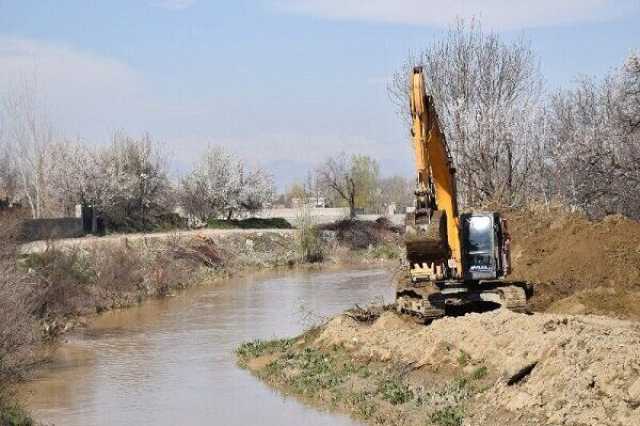 لایروبی رودخانه‌های مازندران برای مهار سیلاب مستمر است