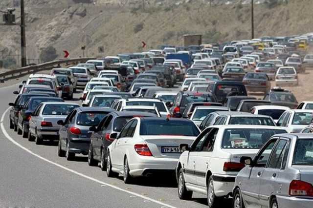 ترافیک سنگین در جاده‌های شمالی؛ محدودیت تردد در جاده چالوس از فردا