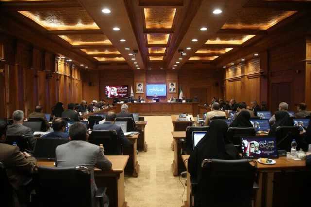 فرامرز عظیمی سرپرست شهرداری قم شد