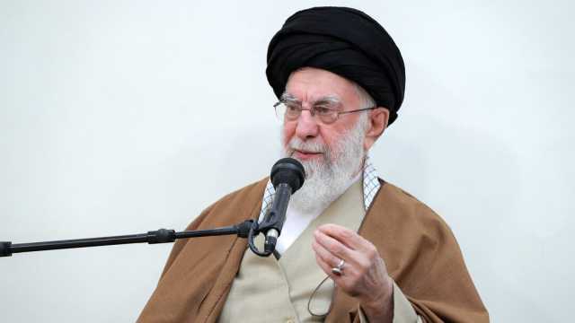 رهبر معظم انقلاب: آمریکا چه‌کاره است که بیاید درباره‌ خلیج فارس اظهار نظر کند