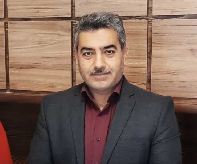 لحظه پرش چریکی فرماندار به داخل مغازه نانوای متخلف! | غافلگیر شدن پرسنل نانوایی را ببینید + فیلم