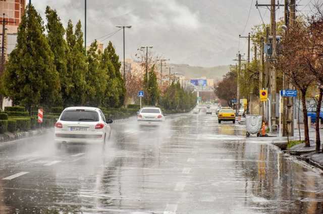 تگرگ و باران در تهران و ۱۱ استان دیگر | کاهش دما تا ۸ درجه در این مناطق کشور | اختلاف قابل توجه گرمترین و سردترین مراکز استان کشور