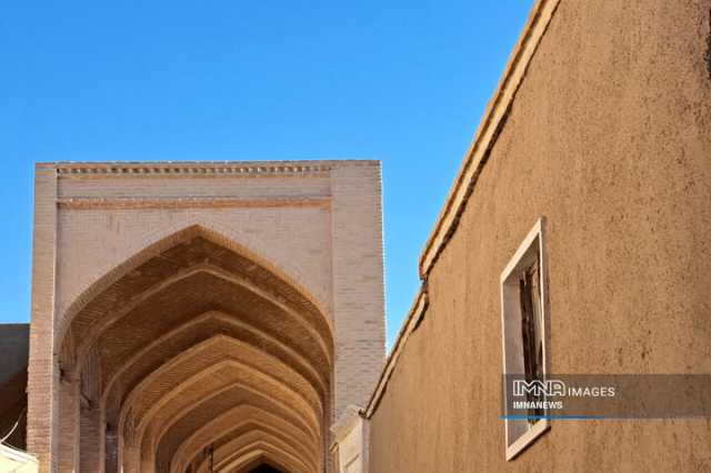 ندای یا حسین(ع) پس از 30 سال در تکیه گلبندان طنین‌انداز شد